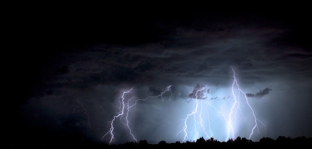 lightning, storm, lightning damage