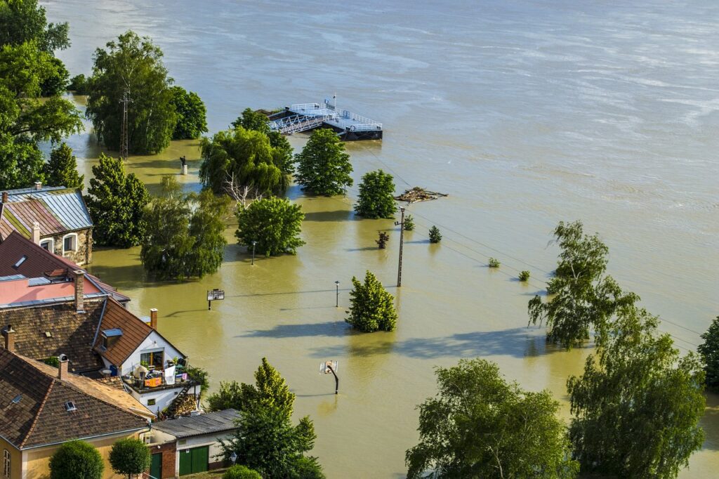 private flood insurance, flood, water damage